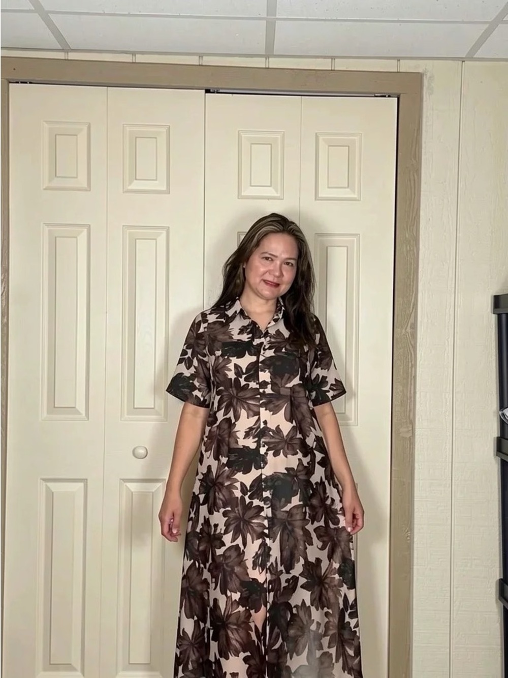 Women's Brown Floral Short-Sleeve Maxi Dress